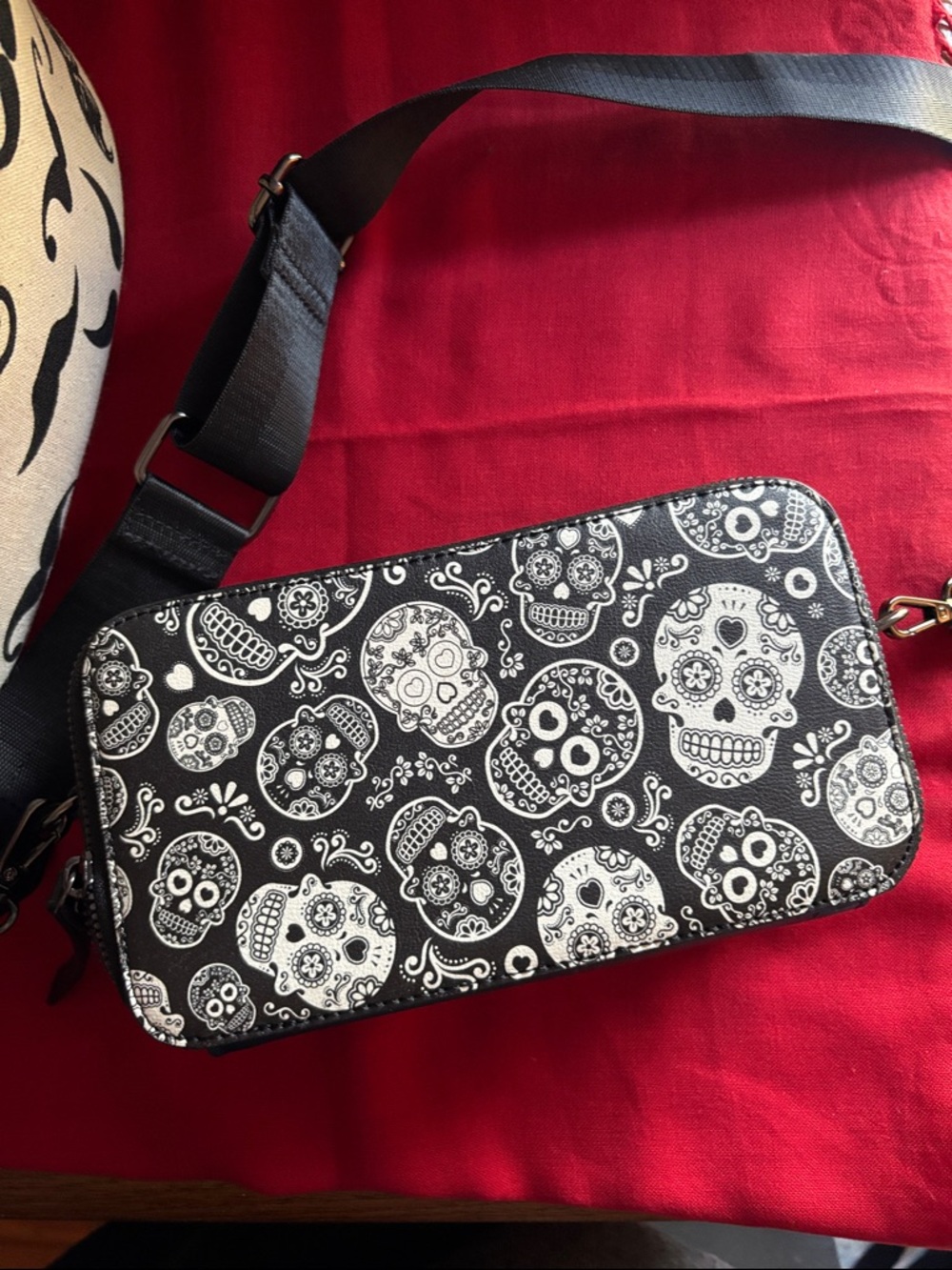 Like Dreams Black & White Sugar Skull Crossbody Bag
